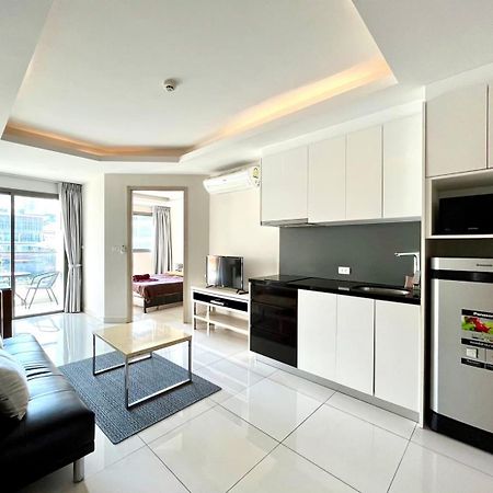 Good Deal !! Water Park Apartamento Pattaya Exterior foto