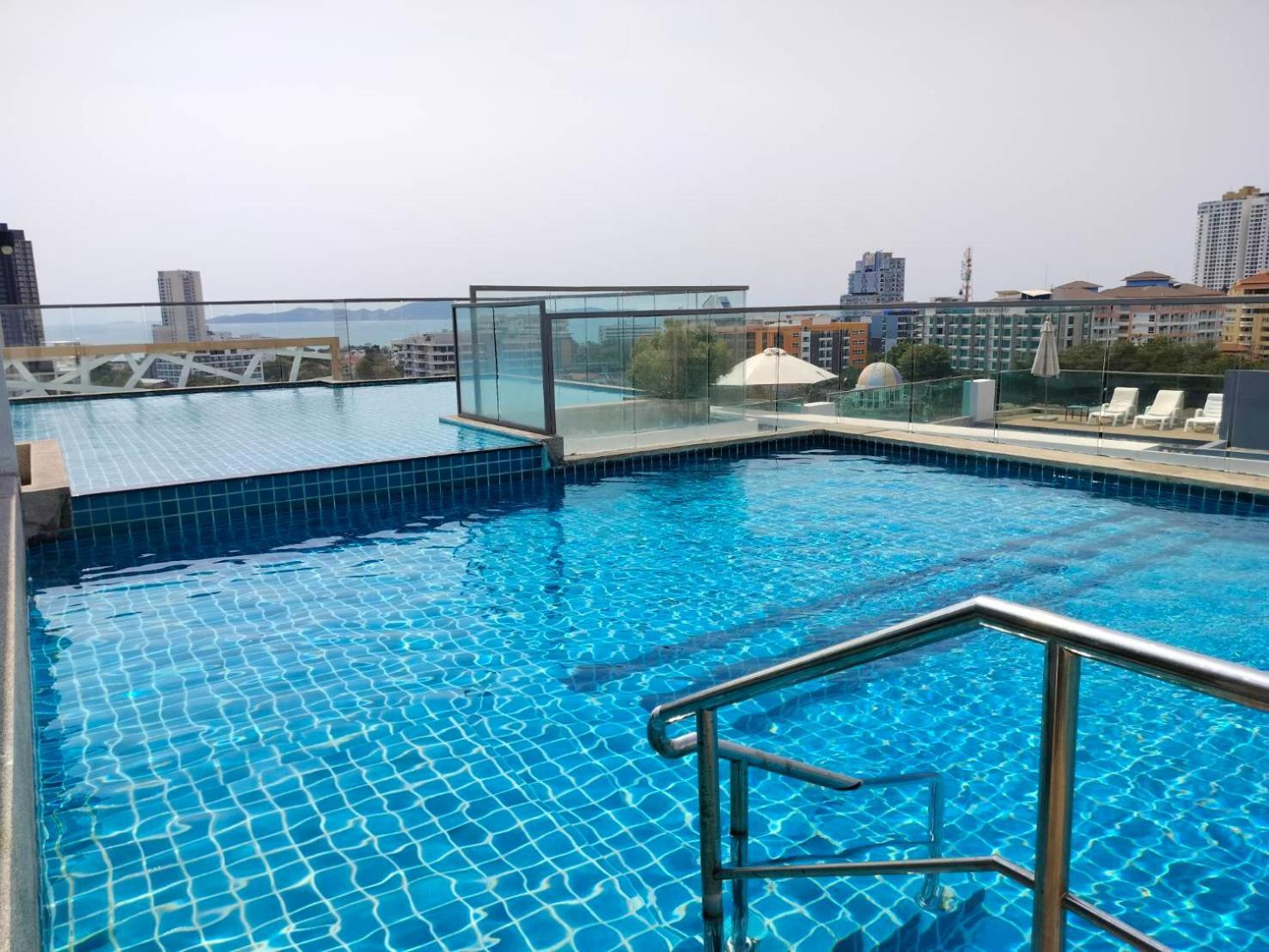 Good Deal !! Water Park Apartamento Pattaya Exterior foto