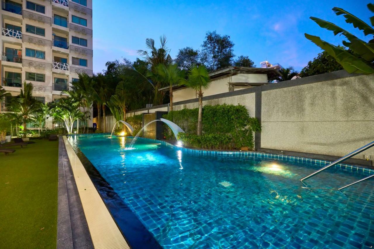 Good Deal !! Water Park Apartamento Pattaya Exterior foto